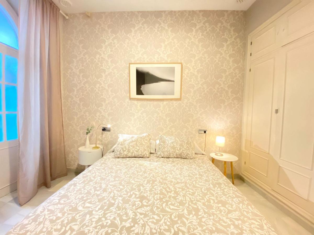 Apartamento Colon 1451 - Pleno Centro Y Wifi Gratis Кадис Экстерьер фото
