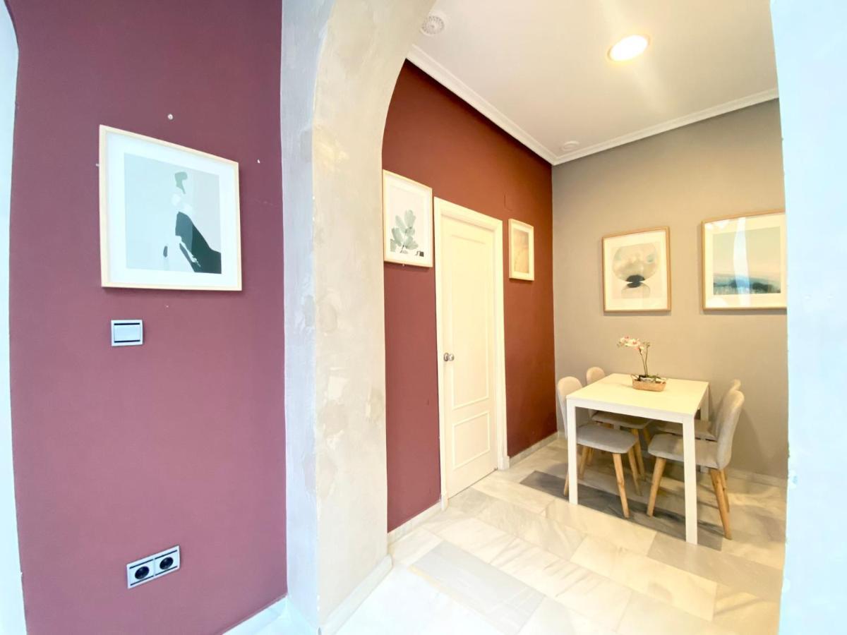 Apartamento Colon 1451 - Pleno Centro Y Wifi Gratis Кадис Экстерьер фото