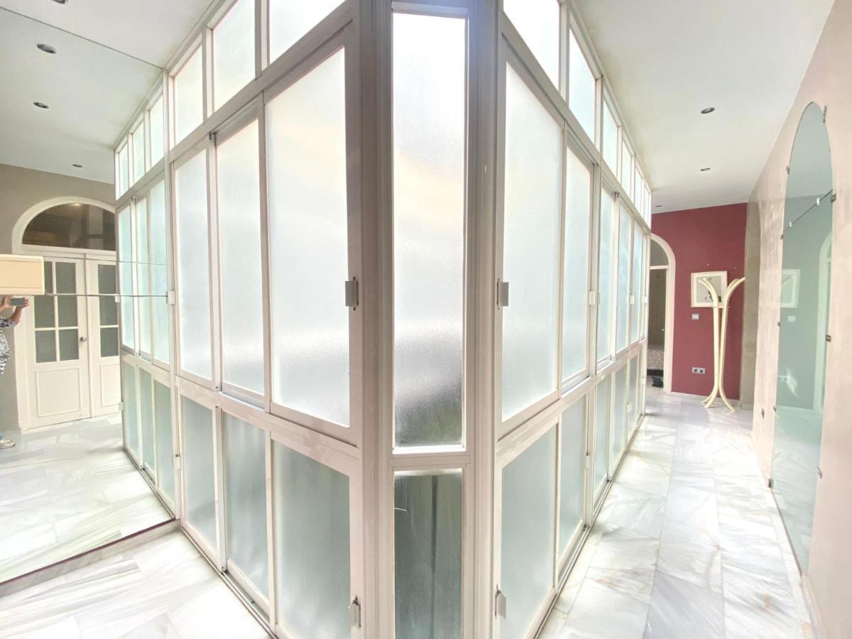 Apartamento Colon 1451 - Pleno Centro Y Wifi Gratis Кадис Экстерьер фото